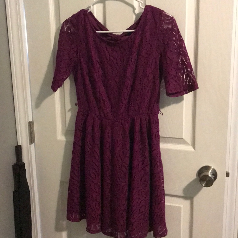 Quarter sleeve dress